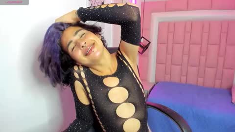 samanthha18 online show from February 8, 3:10 am