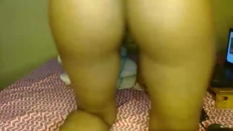 manth online show from December 4, 8:06 pm