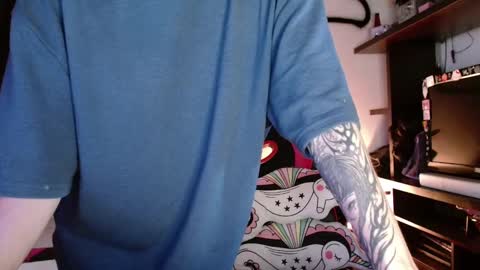 lil sam online show from January 5, 7:39 pm