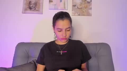 Samara is my name a pleasure delighted that you are here leave your thumb up it is important to me online show from February 23, 9:26 pm