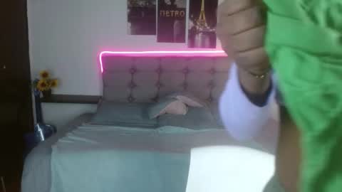 samara_roxx online show from October 18, 2:58 am