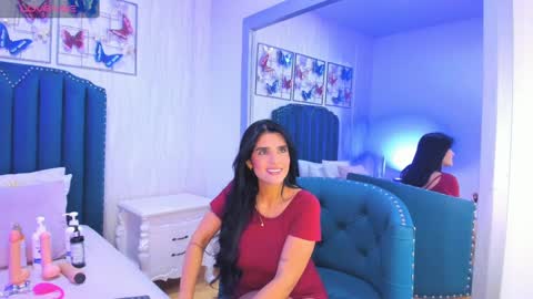 Samara Warren online show from December 19, 11:50 am