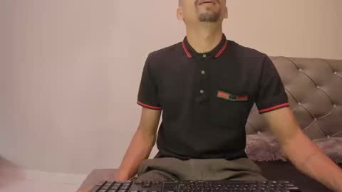Sarama  Eithan online show from September 13, 3:34 pm