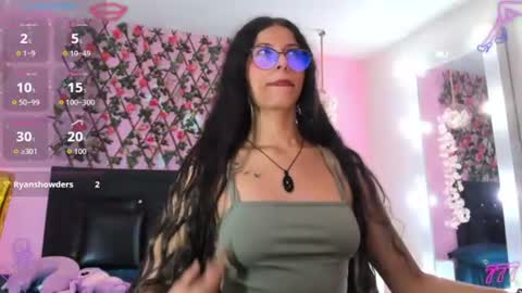 Sammy online show from June 11, 12:32 am