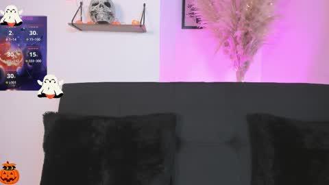 samara online show from November 1, 4:42 pm