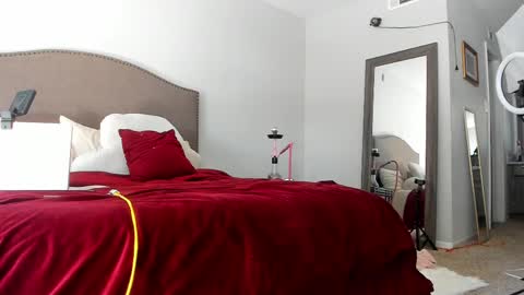 Snapshot of samatha1998 chatting on September 28, 6:57 pm Yaya online show from September 28, 6:57 pm