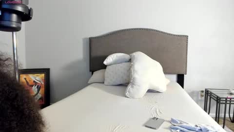 Snapshot of samatha1998 chatting on October 1, 3:56 am Yaya online show from October 1, 3:56 am