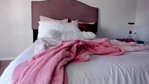 Snapshot of samatha1998 chatting on October 22, 11:04 pm Yaya online show from October 22, 11:04 pm