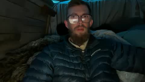 Snapshot of samboldt708 chatting on May 4, 7:37 am samboldt708 online show from May 4, 7:37 am