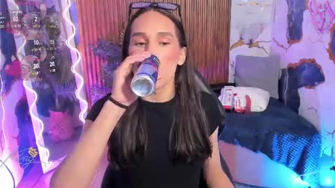 sam online show from June 15, 3:20 am