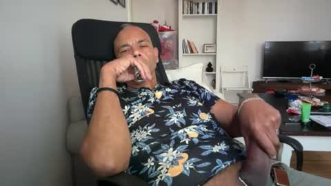 Sam online show from July 16, 3:40 pm