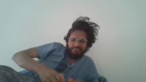 Snapshot of sameerator22960 chatting on February 15, 11:34 pm sameerator22960 online show from February 15, 11:34 pm