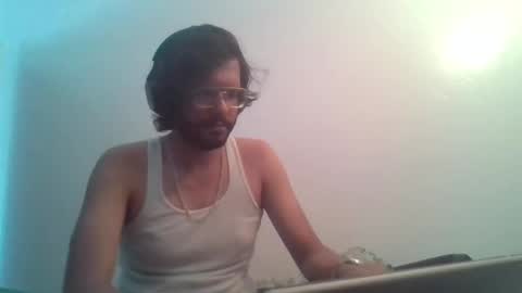 Snapshot of sameerator22960 chatting on April 6, 6:09 pm sameerator22960 online show from April 6, 6:09 pm