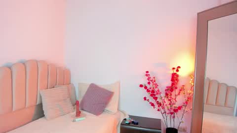 Samantha online show from February 7, 3:27 pm