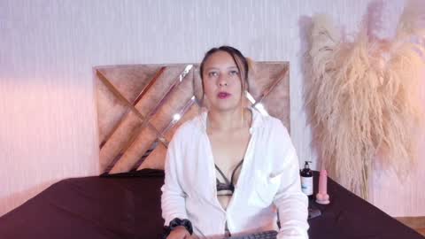 Snapshot of sami_1_8 chatting on March 31, 4:13 am Samy online show from March 31, 4:13 am