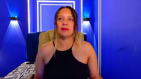 Snapshot of sami_1_8 chatting on May 26, 4:30 am Samy online show from May 26, 4:30 am