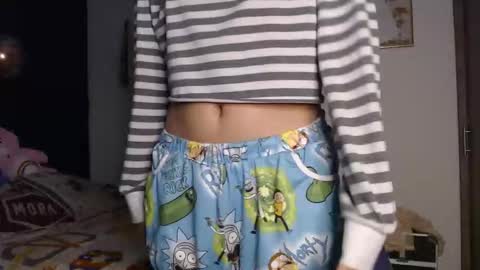 Tami  Gael online show from December 22, 2:08 am