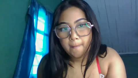 samiah768293 online show from June 4, 4:40 am
