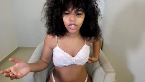 Samie Mury  online show from November 21, 3:27 am