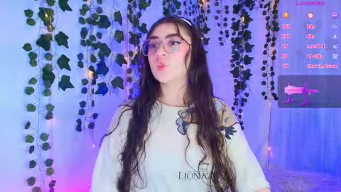 Snapshot of samii_evans chatting on September 22, 6:26 am samii evans online show from September 22, 6:26 am