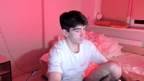 Snapshot of samiliken chatting on February 14, 4:15 pm Sam online show from February 14, 4:15 pm