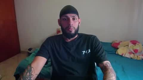 samir_music_ online show from February 18, 9:33 pm