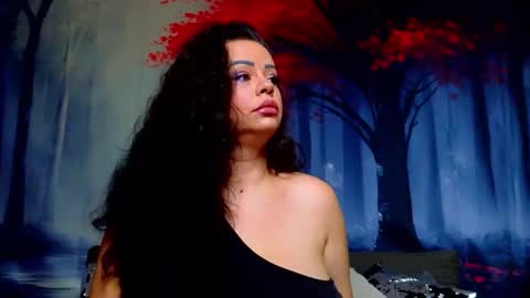     online show from January 6, 7:06 pm