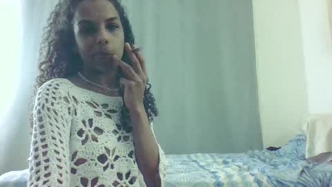 Snapshot of samisami132850 chatting on October 24, 2:41 am KatyDoll online show from October 24, 2:41 am