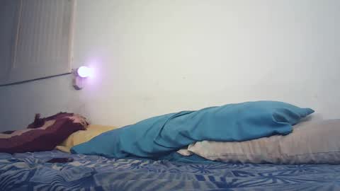 Snapshot of samisami132850 chatting on October 27, 7:51 pm KatyDoll online show from October 27, 7:51 pm