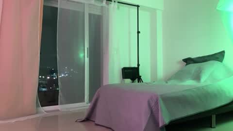 Snapshot of samisami132850 chatting on December 3, 12:18 am KatyDoll online show from December 3, 12:18 am