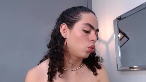 SamiWilliams online show from September 12, 7:36 pm