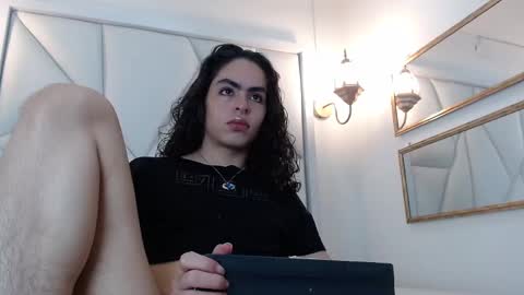 SamiWilliams online show from October 23, 3:22 pm