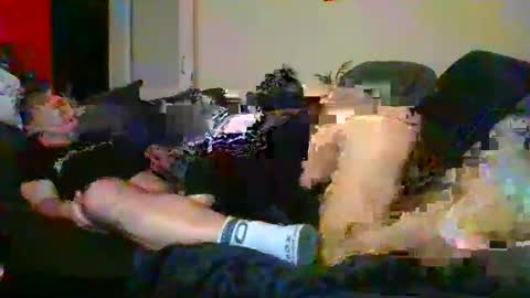 sexy lad looking for fun online show from January 18, 10:17 pm