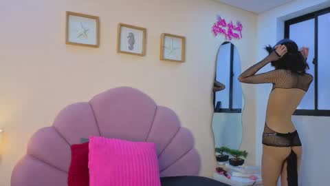 samm_angel online show from June 2, 4:58 am