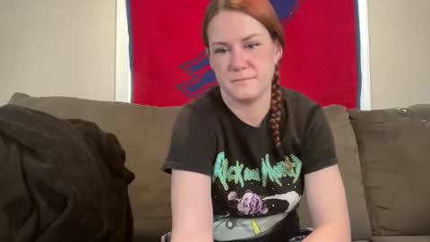 Playful Sammie online show from April 22, 4:30 pm