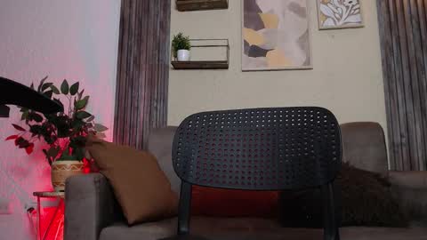 Snapshot of sammy_boobiex chatting on December 14, 2:33 pm Sammy online show from December 14, 2:33 pm