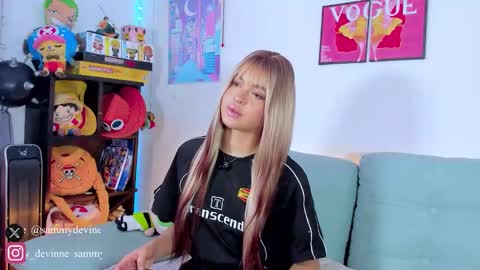 sammy devinne online show from March 29, 9:04 pm