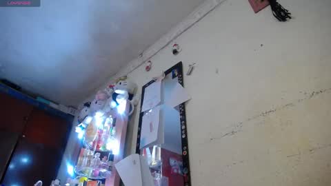 Snapshot of sammy_fox444 chatting on May 15, 7:10 pm samantha online show from May 15, 7:10 pm