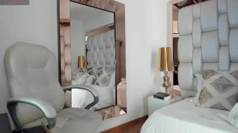 Sammy online show from November 28, 3:04 pm