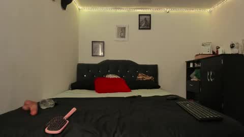 Sophia online show from May 23, 2:39 am