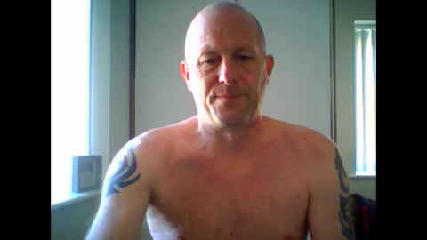 Snapshot of sammyb1821 chatting on January 9, 10:31 am sammyb1821 online show from January 9, 10:31 am