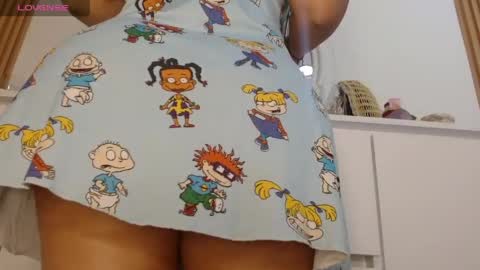 Snapshot of sammyboomm_ chatting on April 21, 11:51 pm Sammyboom online show from April 21, 11:51 pm