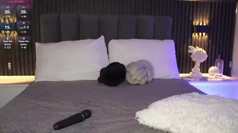 sammycutee online show from June 5, 5:03 am