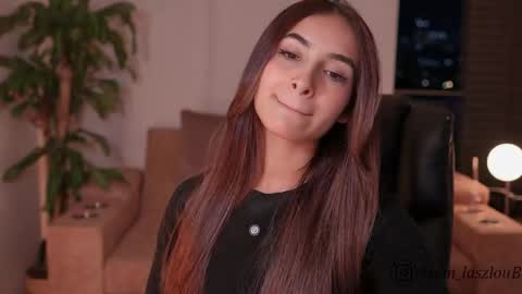 Sammy online show from May 9, 11:32 pm