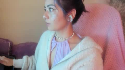   online show from February 9, 7:45 am