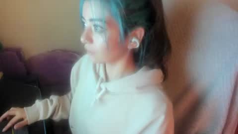   online show from July 8, 5:56 am