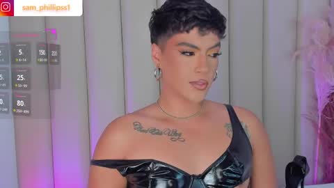 Snapshot of samphillipss chatting on April 2, 9:34 pm Sammuel online show from April 2, 9:34 pm