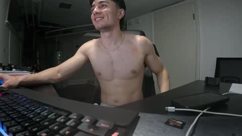 Snapshot of samphilly chatting on January 15, 12:04 am samphilly online show from January 15, 12:04 am