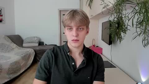 Snapshot of samuel_clark chatting on September 30, 7:57 am Sam online show from September 30, 7:57 am