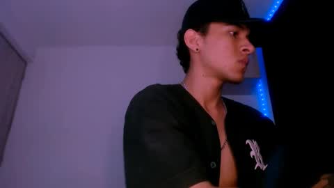  online show from February 19, 1:40 am